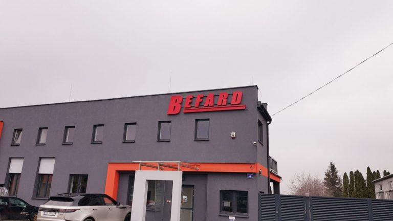 BEFARD – litery blokowe